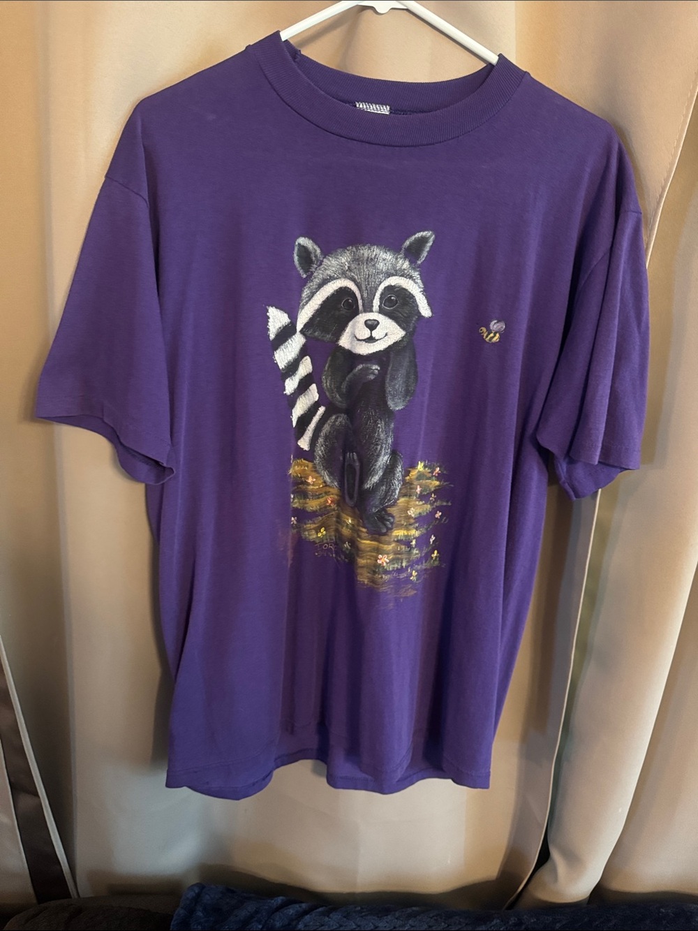 Jerzees Purple Raccoon Graphic Short Sleeve Tee Vintage